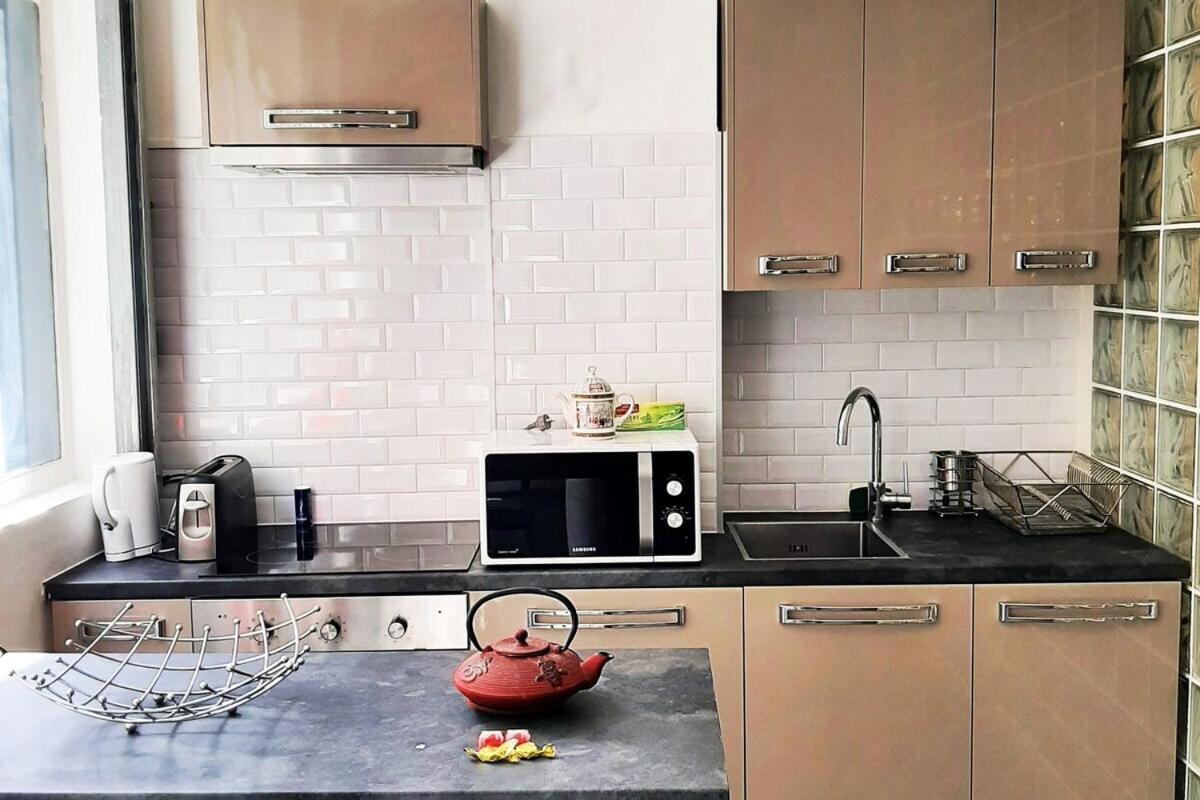 Sweet Apartment In Paris Montmartre Luaran gambar