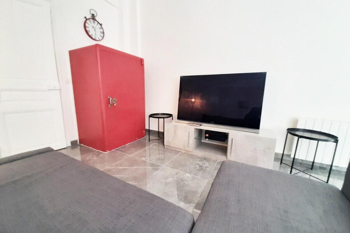 Sweet Apartment In Paris Montmartre Luaran gambar